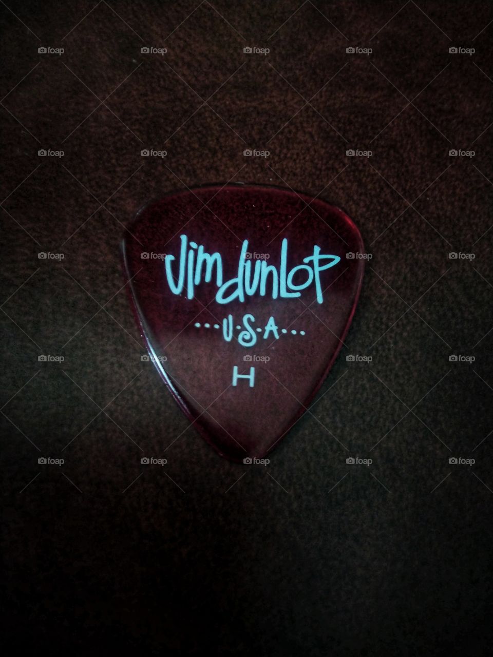 music. guitar. mediator.