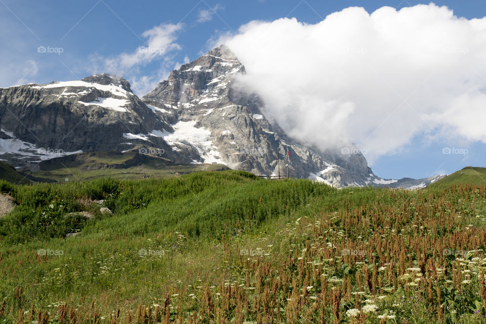 Matterhorn Italy, mountain peak Italian Alps in summer, Breuil-Cervinia Italia, Monte Cervino, Italien sommar alptopp Alperna