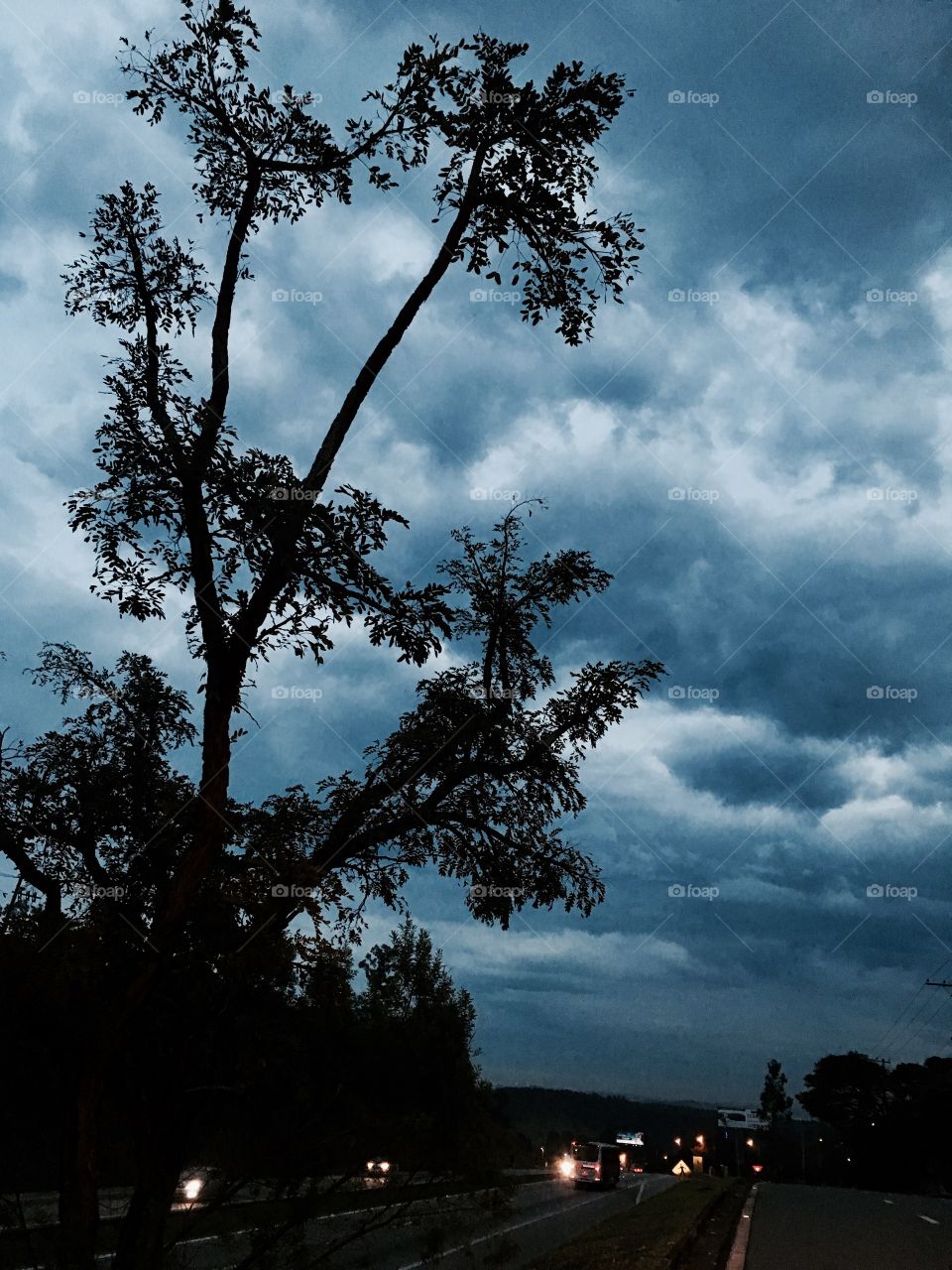 E a #chuva vem chegando!
Mesmo assim, há de ser uma boa 6a feira.
☔️ 
#natureza
#paisagem
#amanhecer
#fotografia