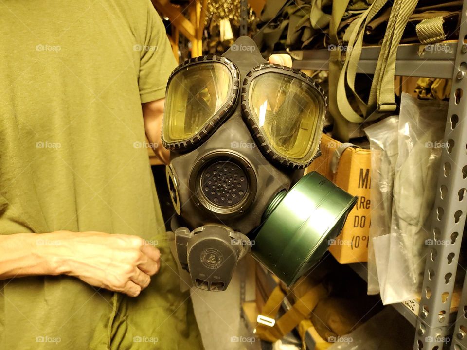 Protective gas mask