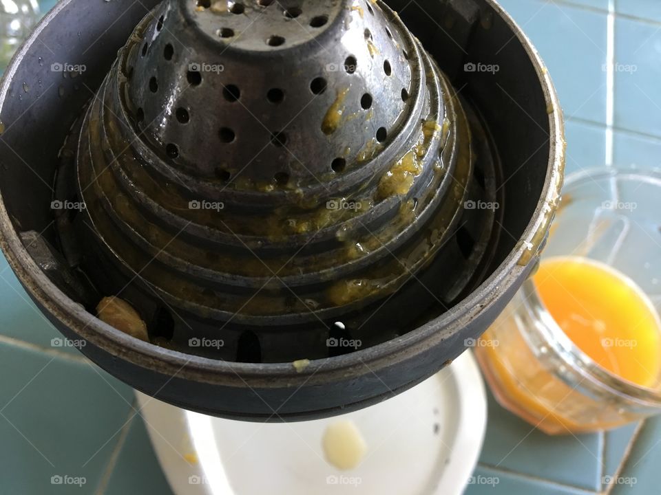 Old juicer for oranges 