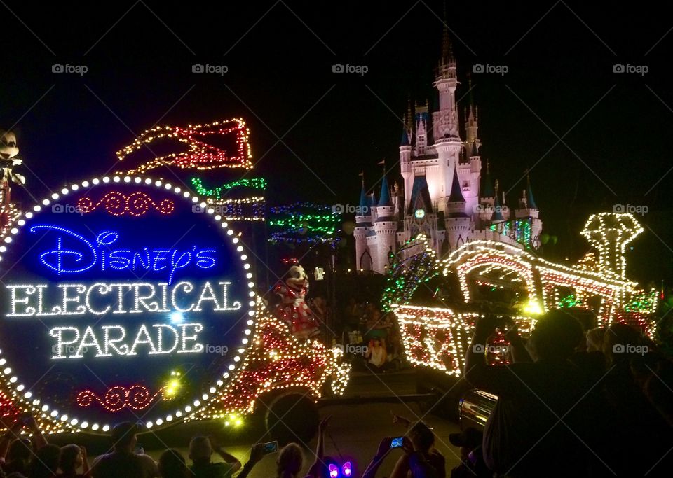 Disney Parade, Magic Kingdom, Travel, June 2016, #Disney, #Disney World, #Orlando, #MainStreet, #Electric MainStreet, #Electrical Parade