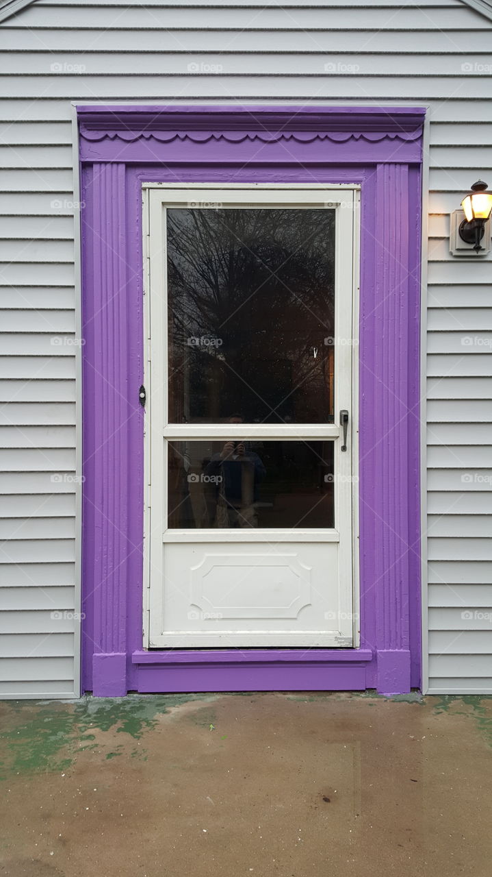 purple door