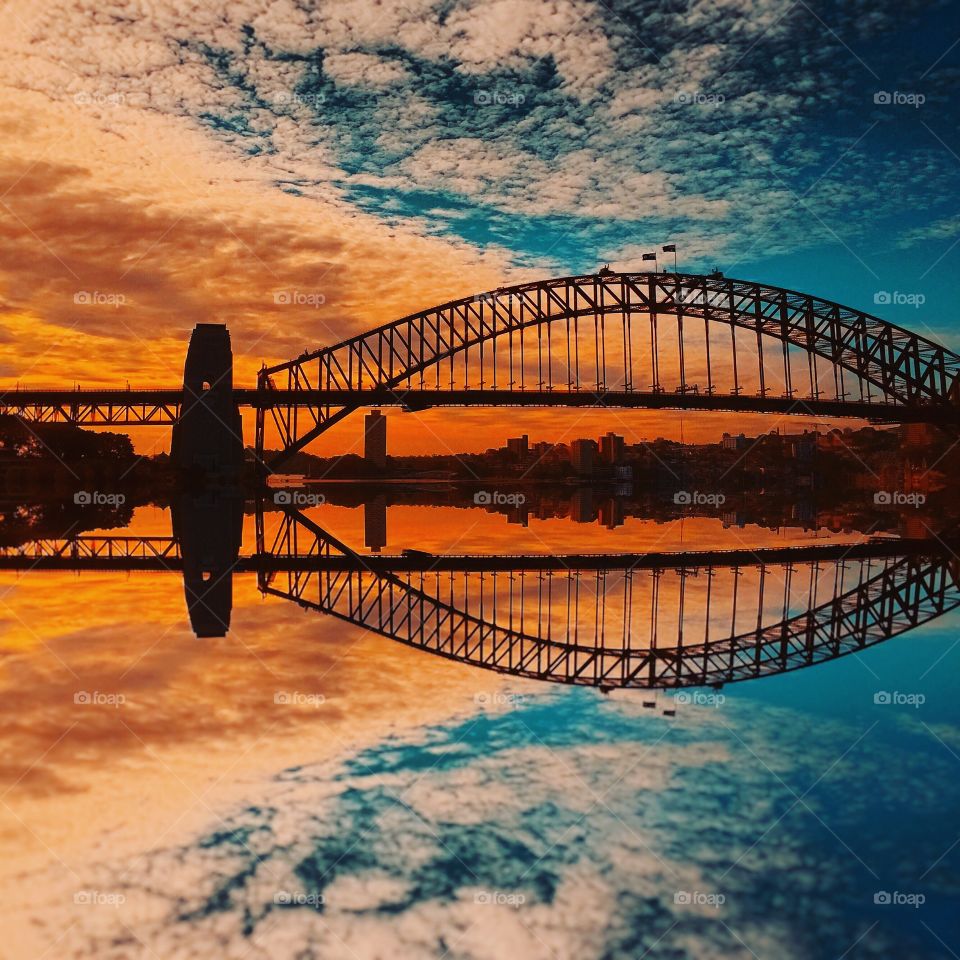 Sunset in Sydney Harbour Bridge 