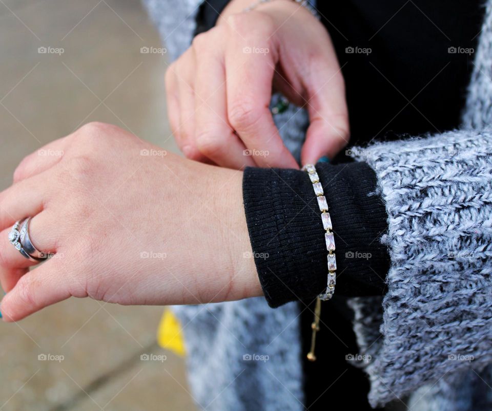 simple gold and diamond bracelet