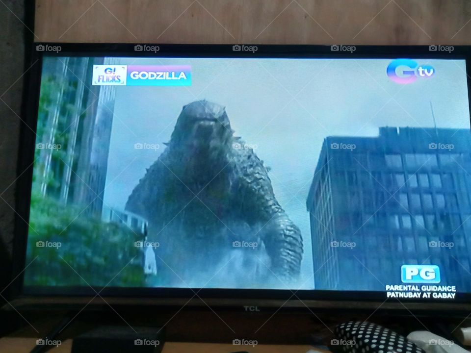 WATCHING MOVIE,  #GODZILLA,, AWAKE AND SEEKING ITS ENEMY,,  WHERE ARE YOU MY OPPONENT,?