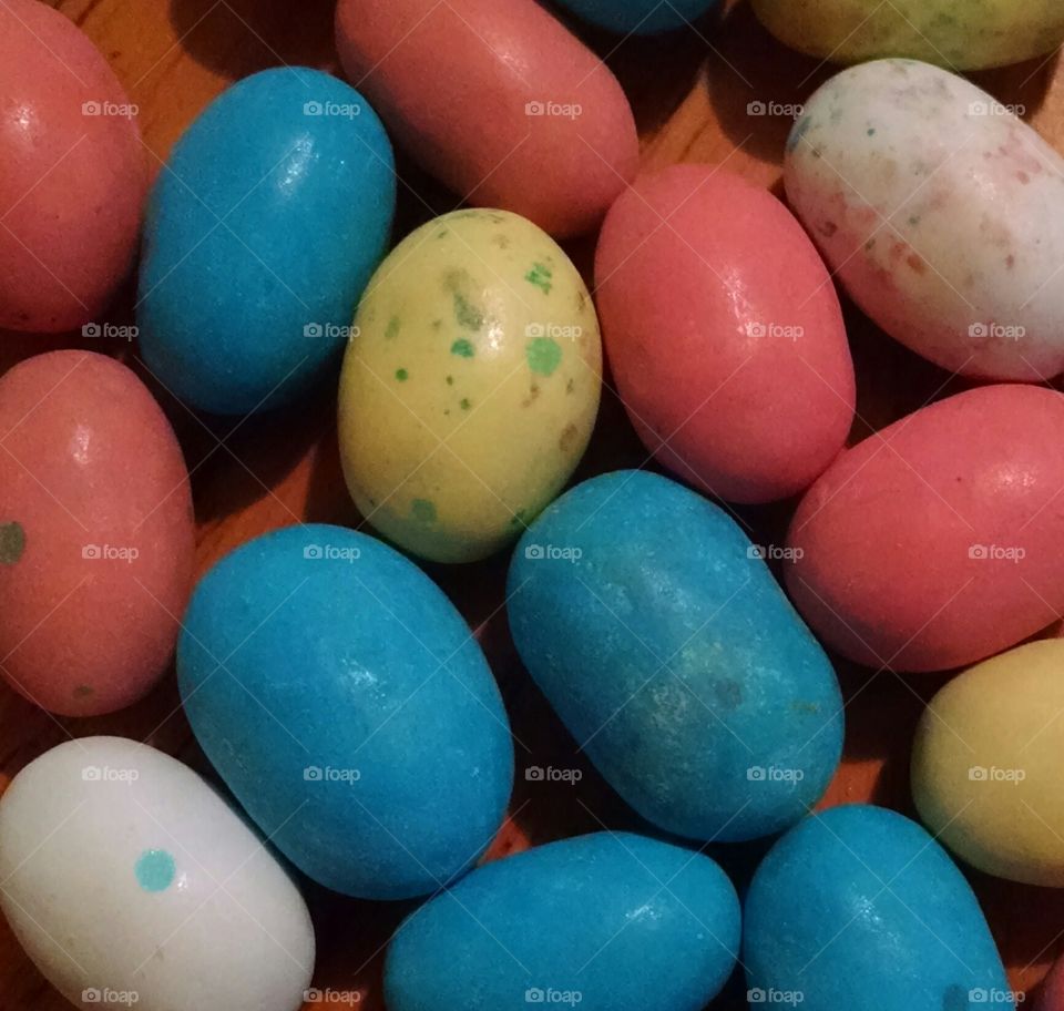 Candy eggs