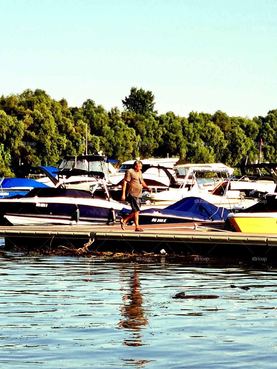 saint nicolas marine view