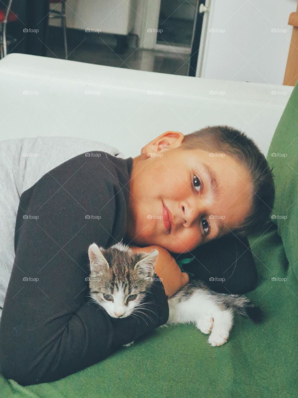 child and cat portrait