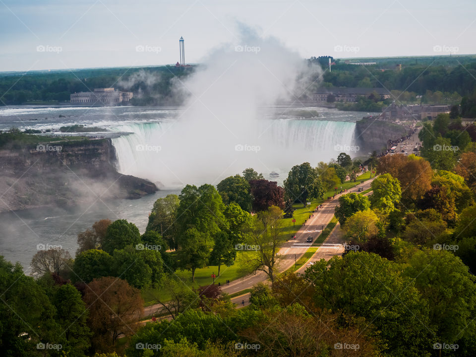 Niagara Falls Horseshoe Falls with the Maid of the mist