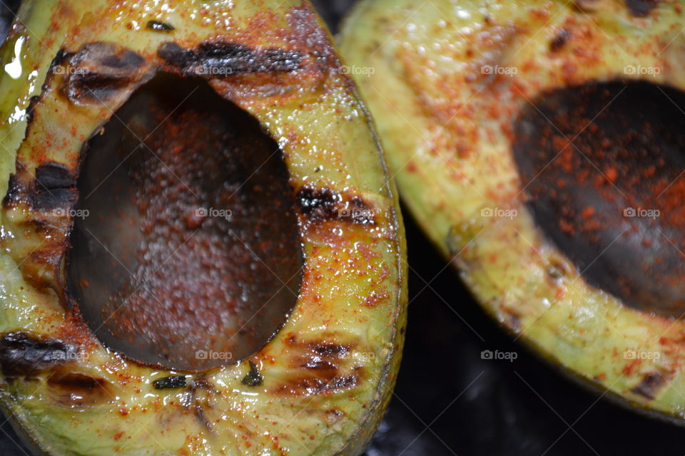 Grilled avocados 