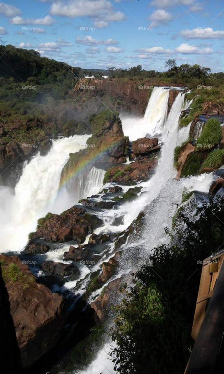 Beautiful waterfall shilong. Shillong is a hill station in northeast India and capital of the state of Meghalaya. It’s known for the manicured gardens at Lady Hydari Park. Nearby, Ward’s Lake is surrounded by walking trails.