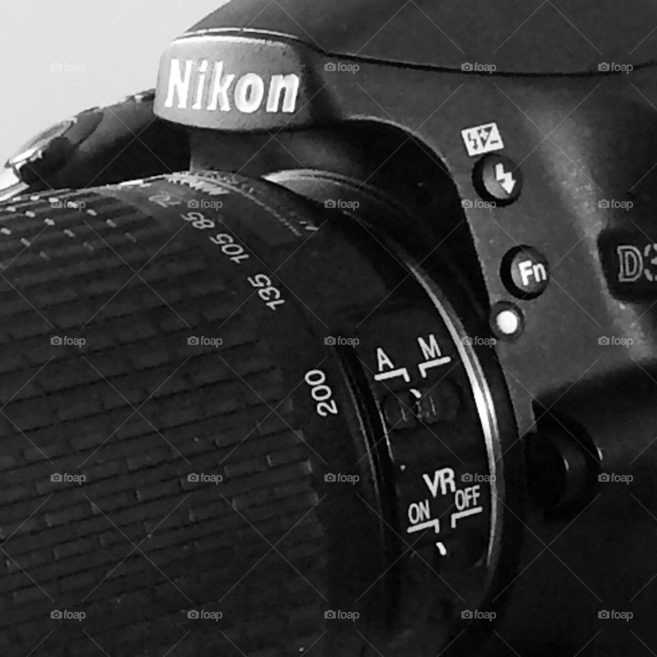 Nikon DSLR Photo Camera 
