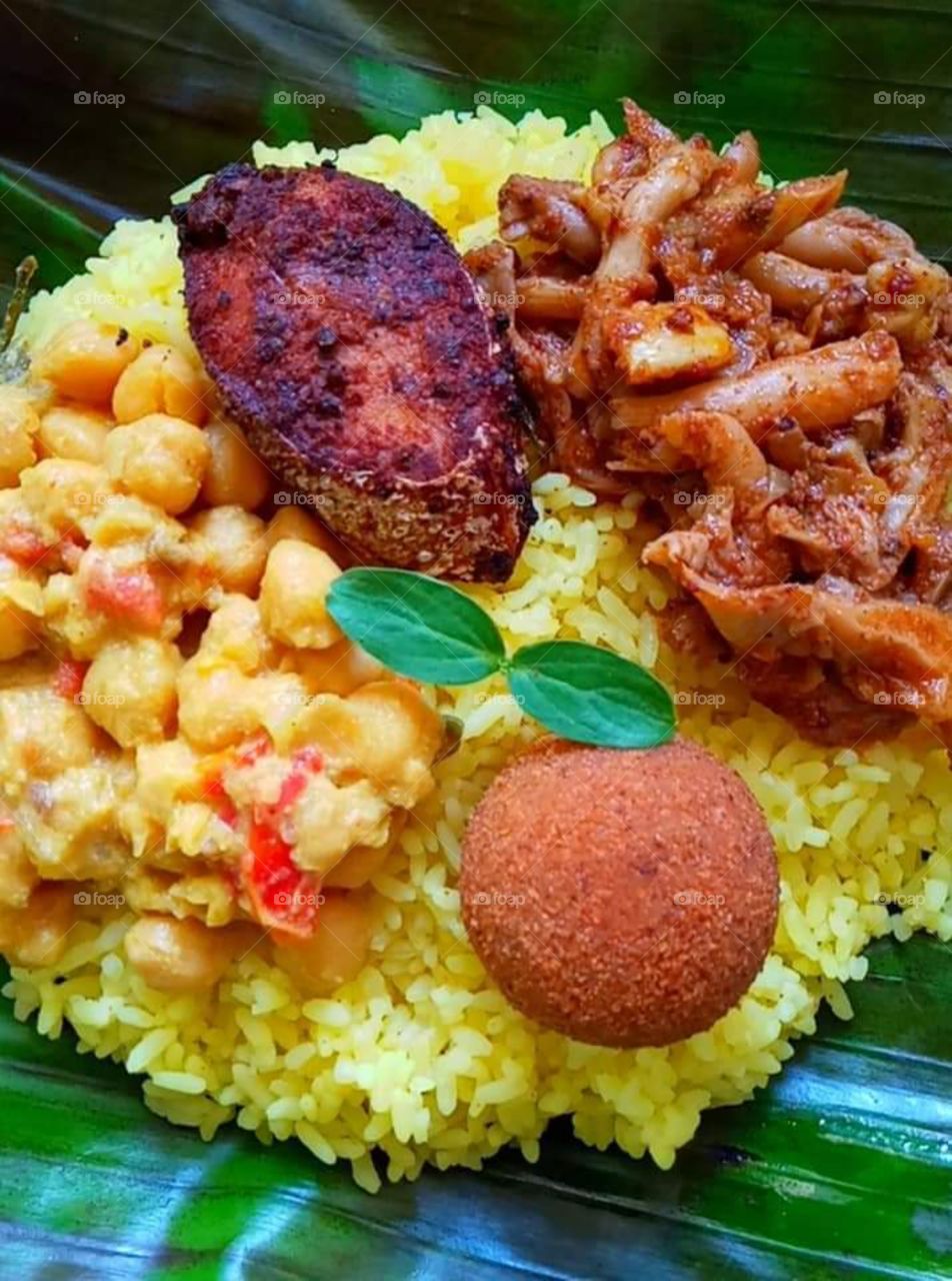 Sri Lankan lunch menu .