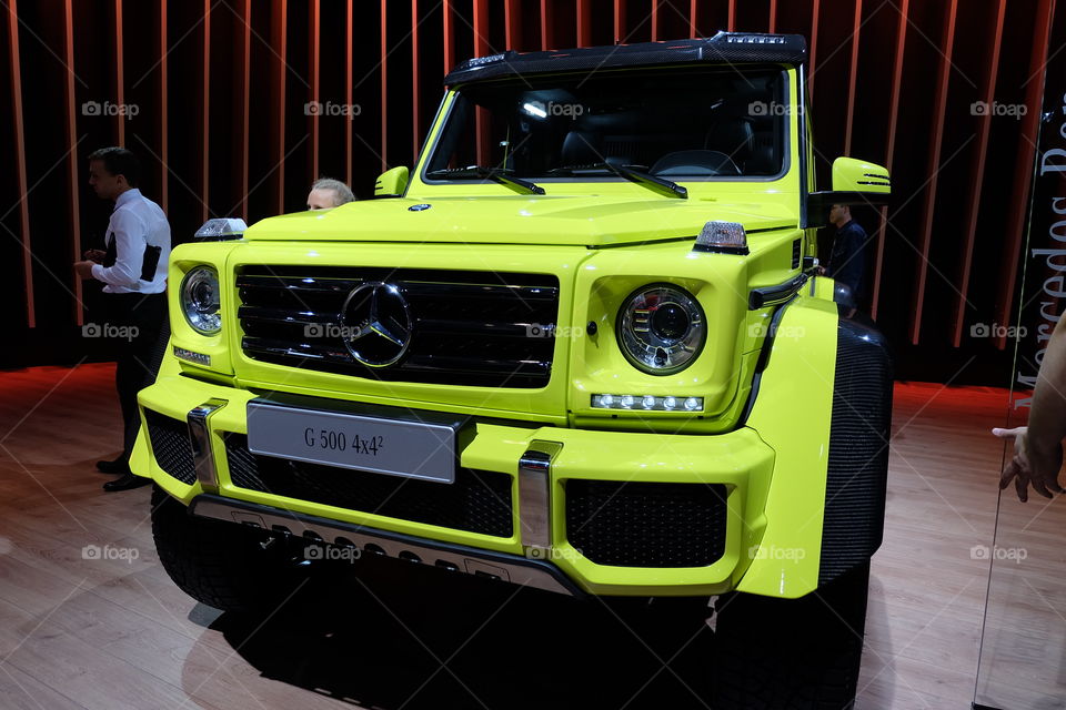 Mercedes G 500