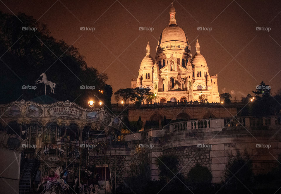 Sacré Cœur at night