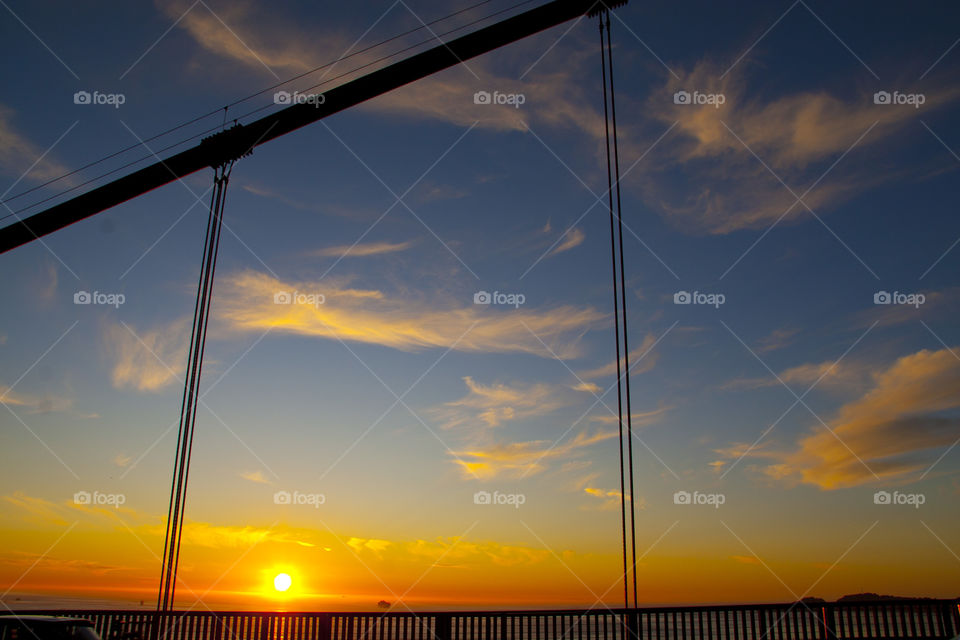 SUNSET AT THE GOLDEN GATE BRIDGE SAN FRANCISCO CALIFORNIA USA