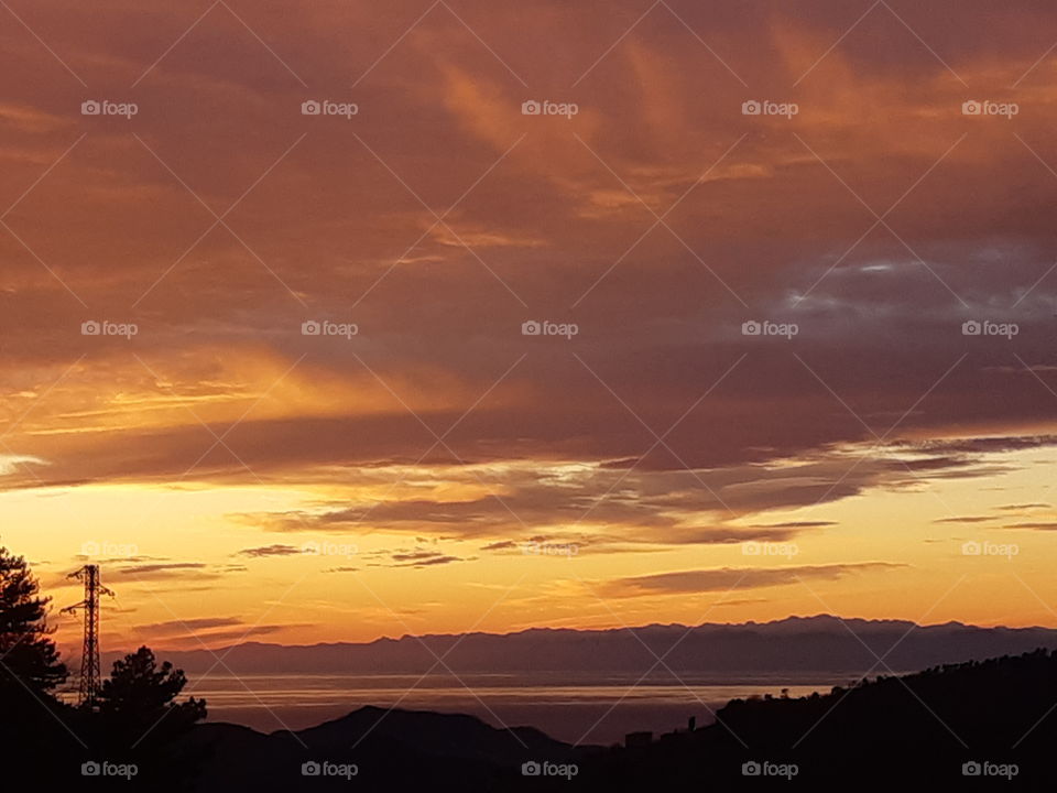 Mar Ligure da Sestri Levante sino a Savona. The entire liguria's sea from Sestri Levante to Savona. View from Velva.
