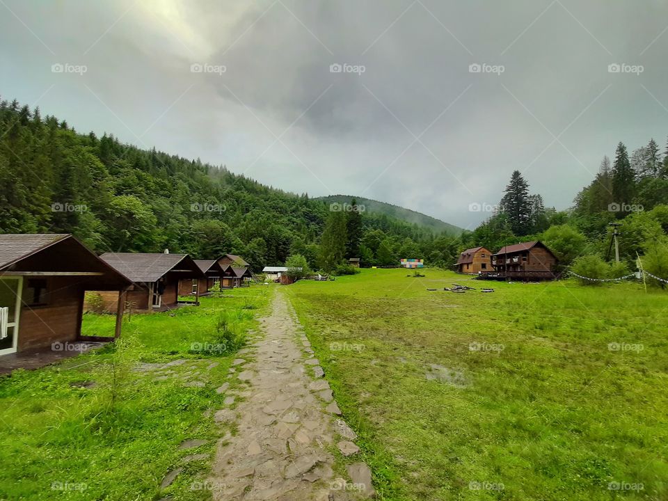 Charming atmosphere of Carpathian mountains🏞️