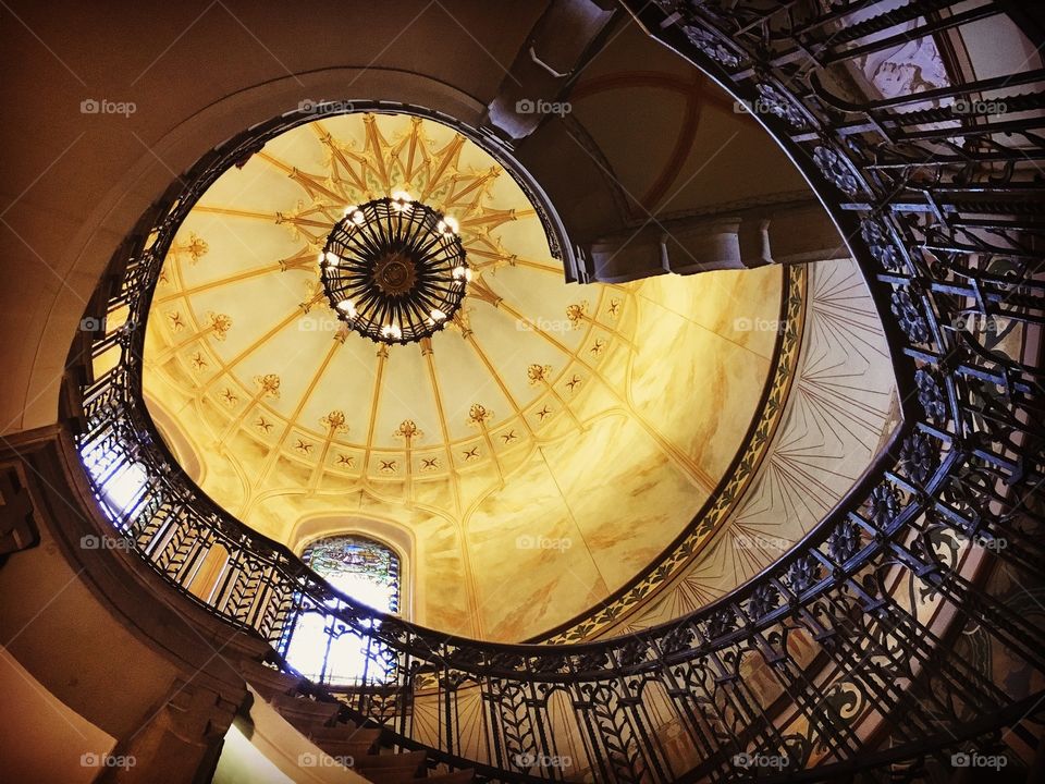 Indoors, Ceiling, Architecture, Dome, Light