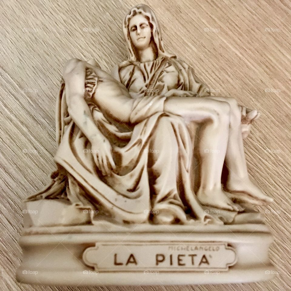 🙏🏻Correndo e Meditando:
"Ó #NossaSenhoraDaPiedade, rogai por nós. #Amém."
⛪
#Fé #Santidade #Catolicismo #Jesus #Cristo #MãeDeDeus #Maria #NossaSenhora #PorUmMundoDePaz #Peace #Tolerância #Fraternidade