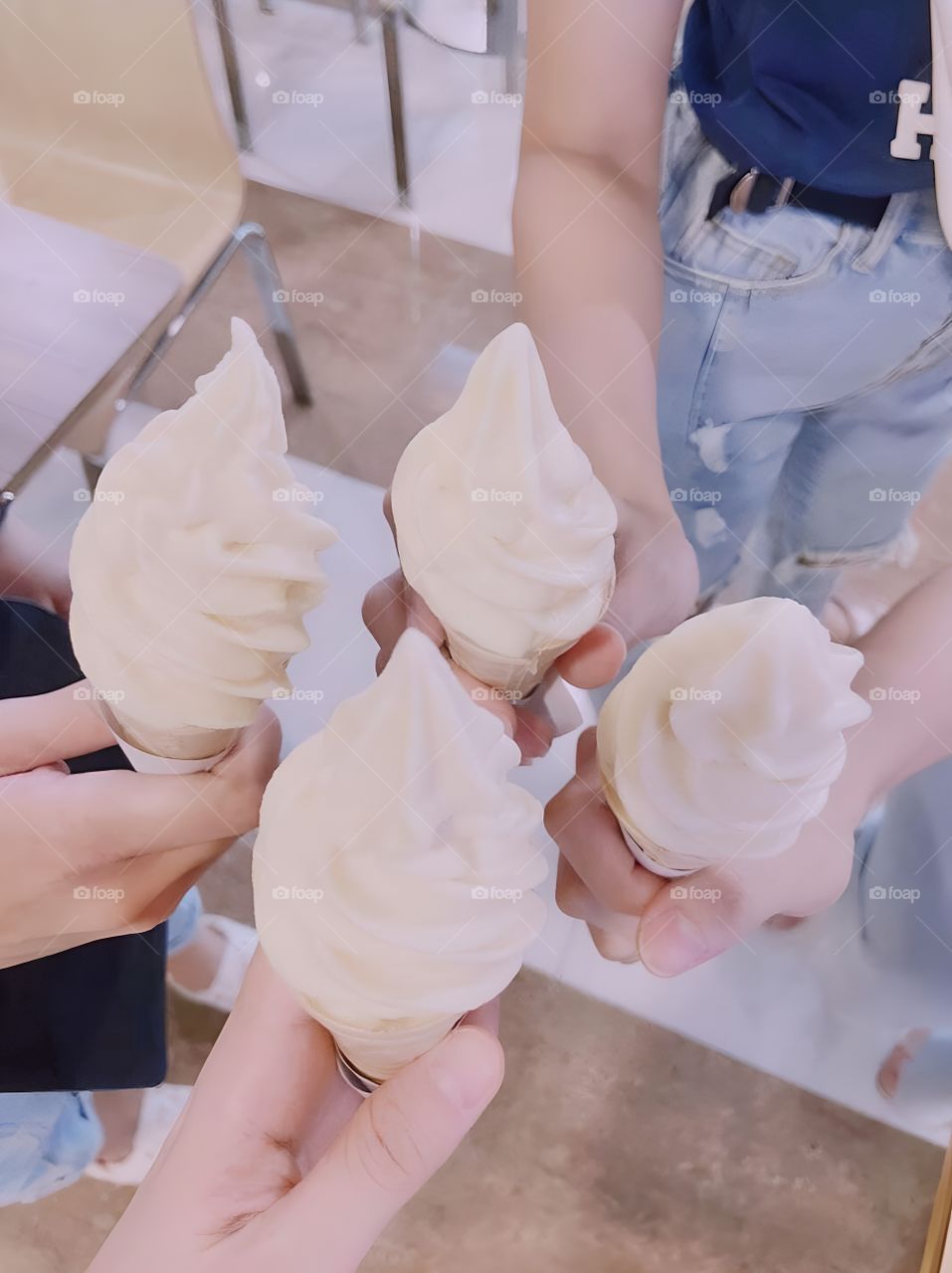 vanilla ice cream gang