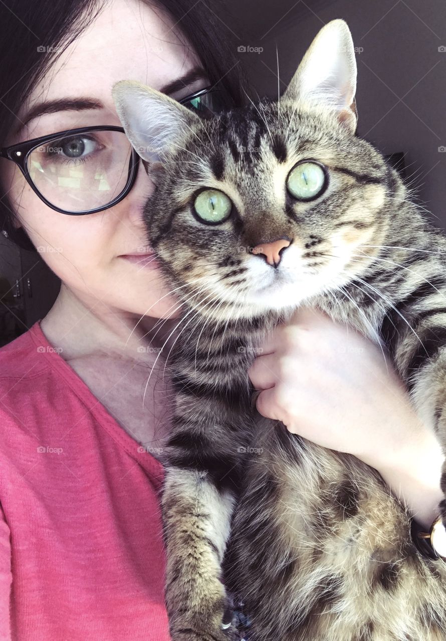 Selfie girl with cat