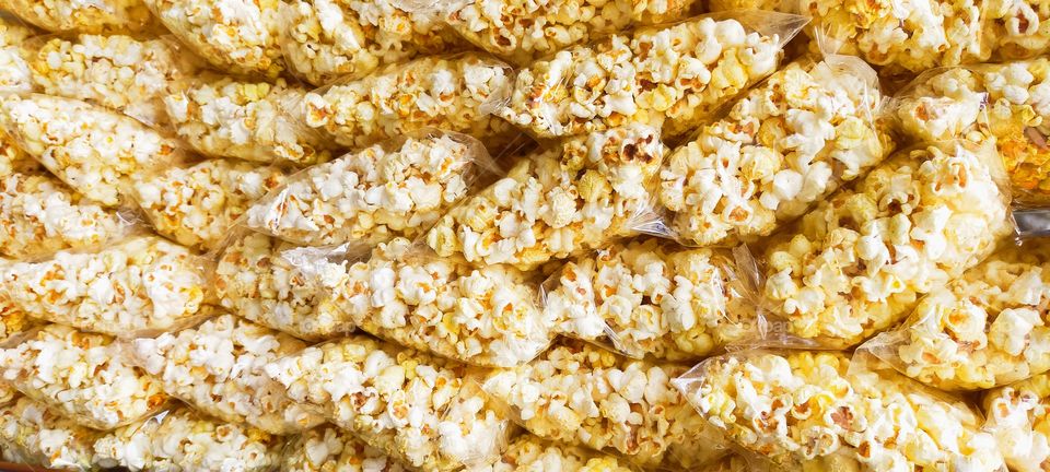 Pop corn is ready to eat which is commonly called as the pass snack.