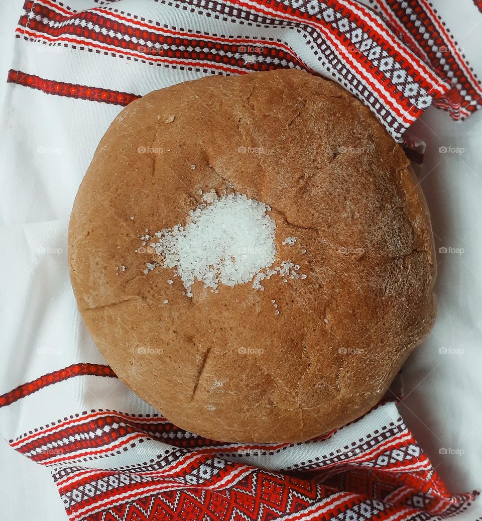 Ukrainian bread "Palyanitsa"