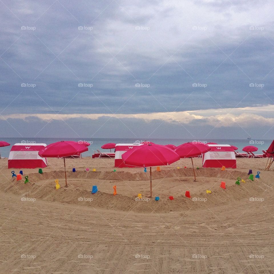 Miami Beach. Umbrella love