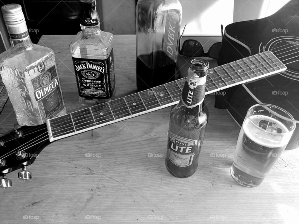 jack daniels, guitar and music excellence