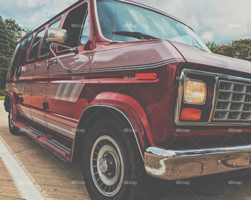 1991 Econoline Van, Custom Vehicle, Vintage Vans, Classic Cars, Leading Lines 