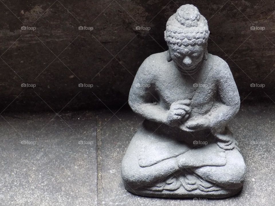 Buddha statue