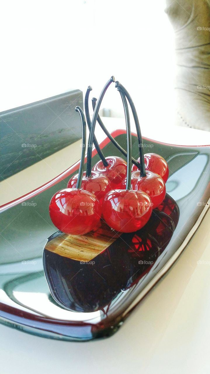 Cherry Baby. Murano Cherries