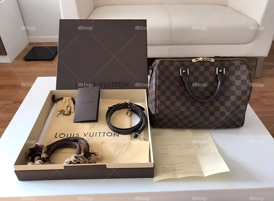 unbox louis Vuitton bag originalfrom shop