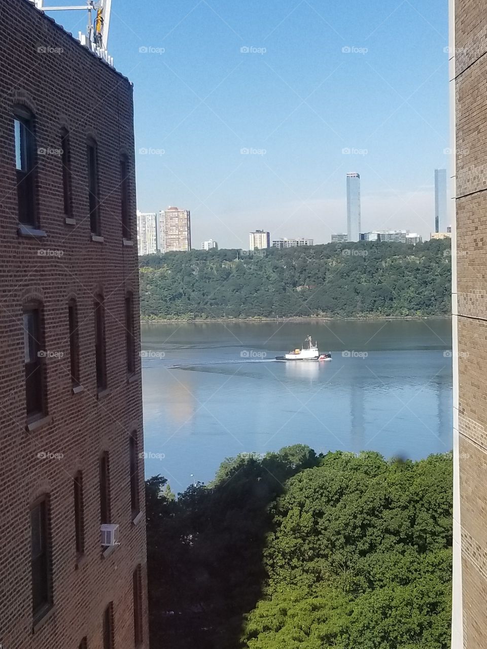 Floating up the Hudson