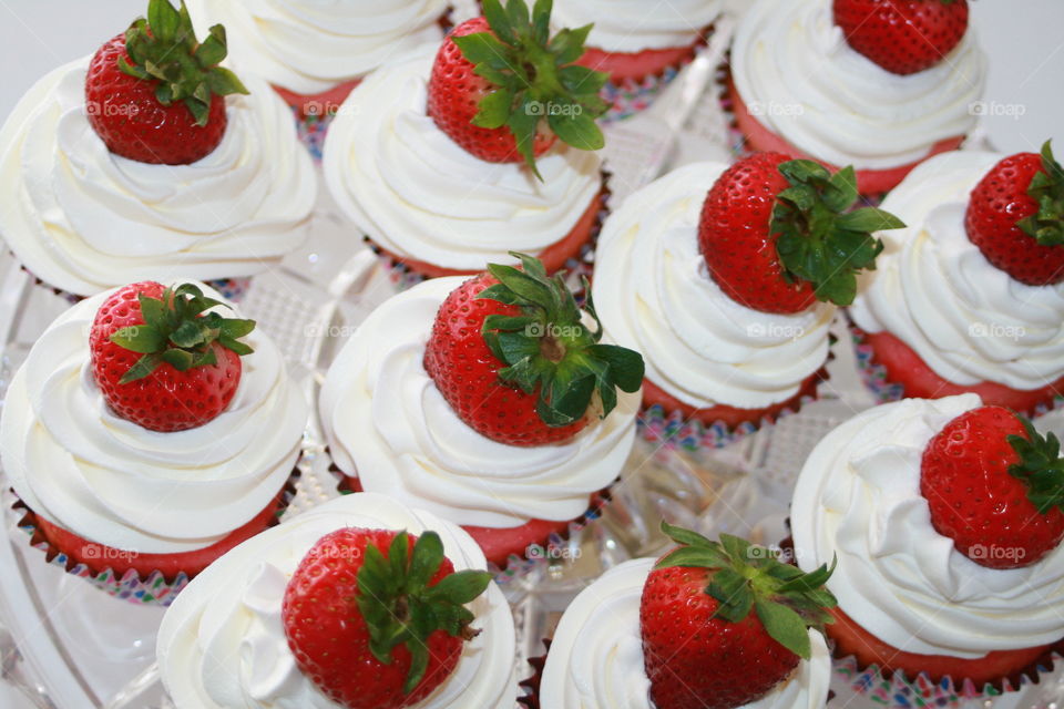 Strawberry cupcakes