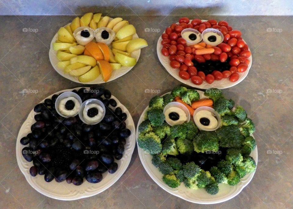 Fruit plates