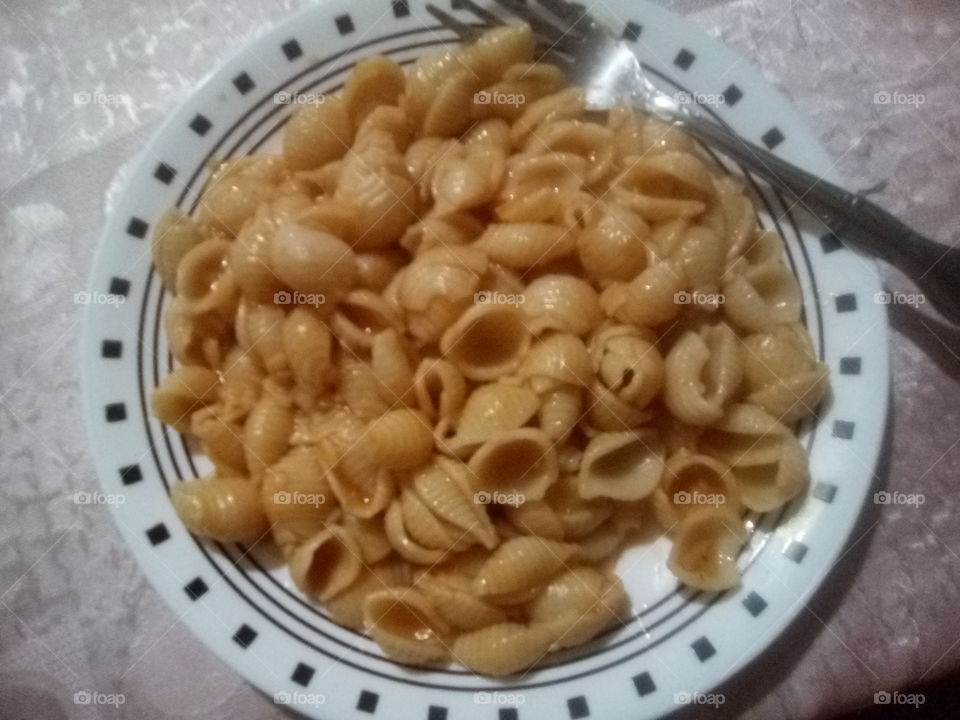 this is a very simple meal for make when you are on the go and you don't have much time in the kitchen.