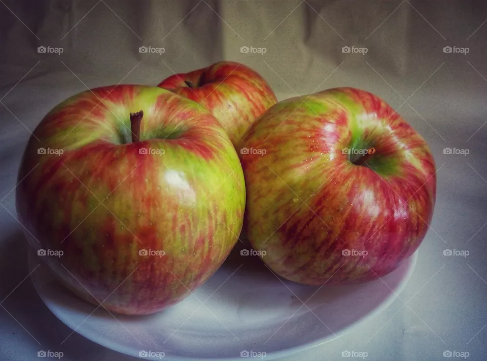apples яблоки