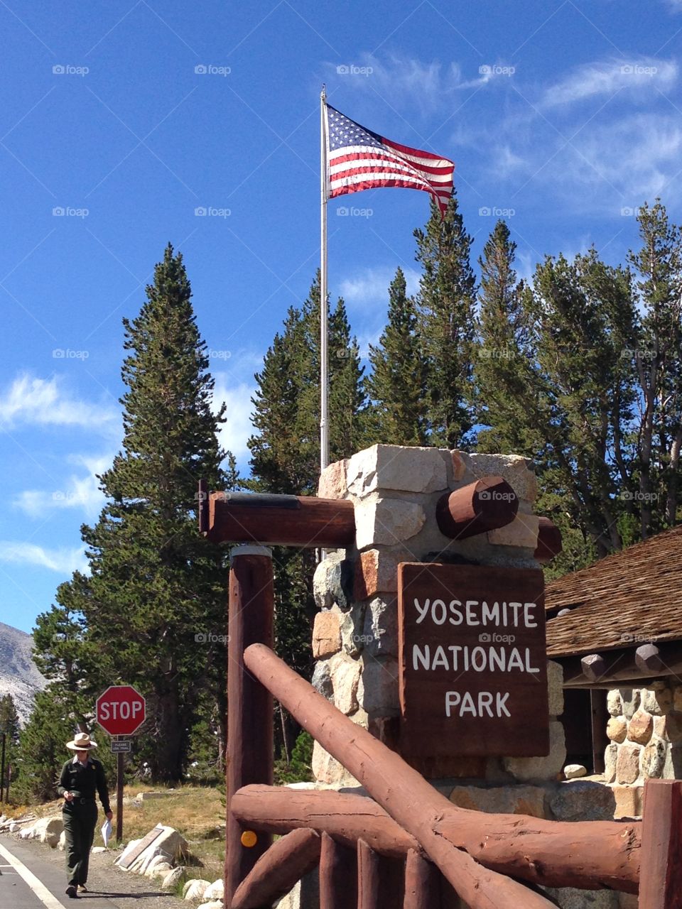 Yosemite natuonal park sign