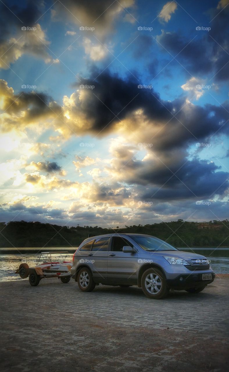 carro car Rio Corumbá Goiás Brazil