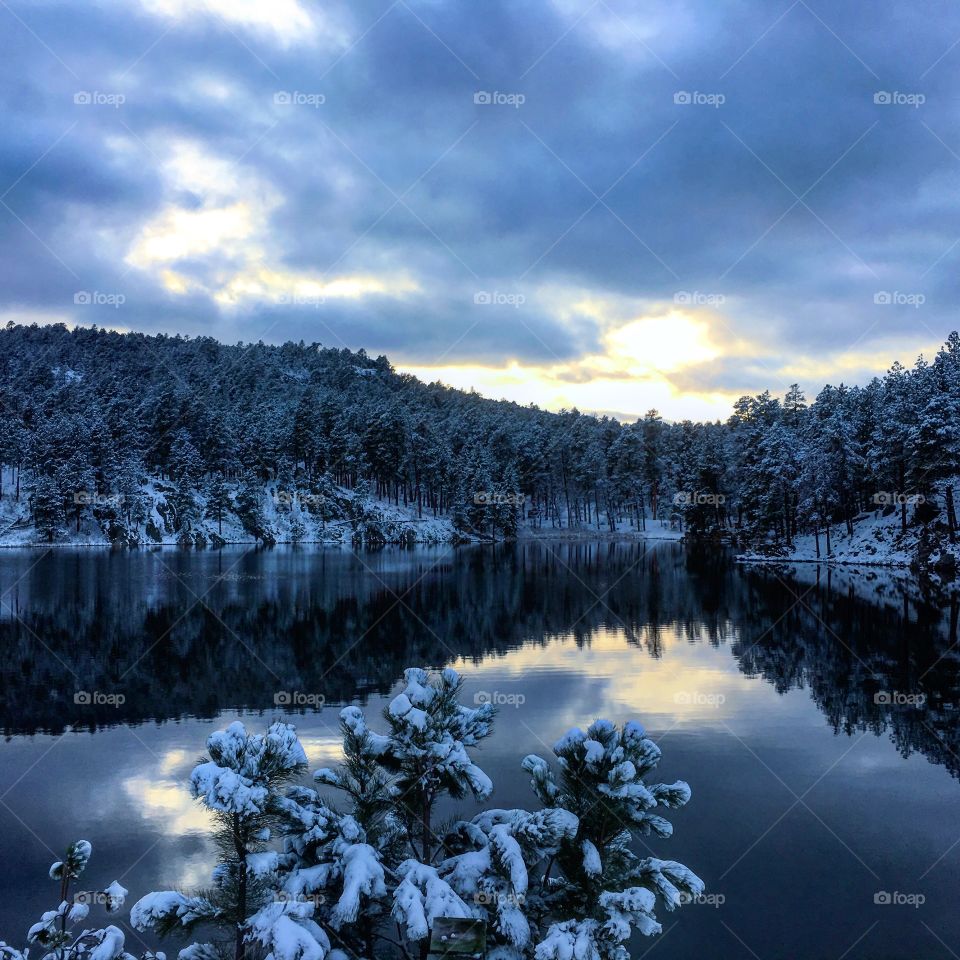 Snow lake mirror lake