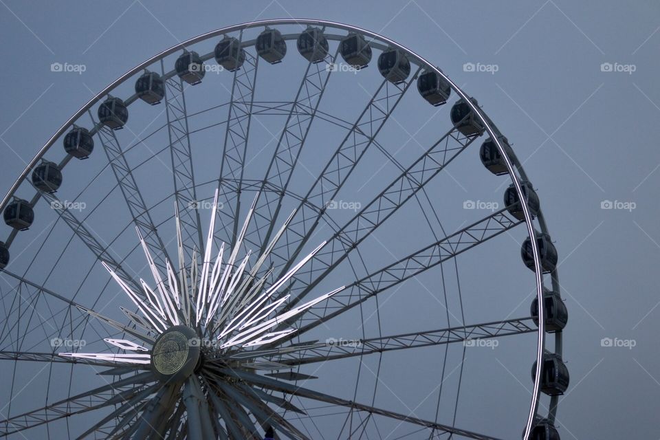 Ferris wheel 