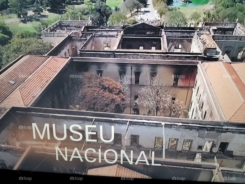 Destruição do Museu Nacional