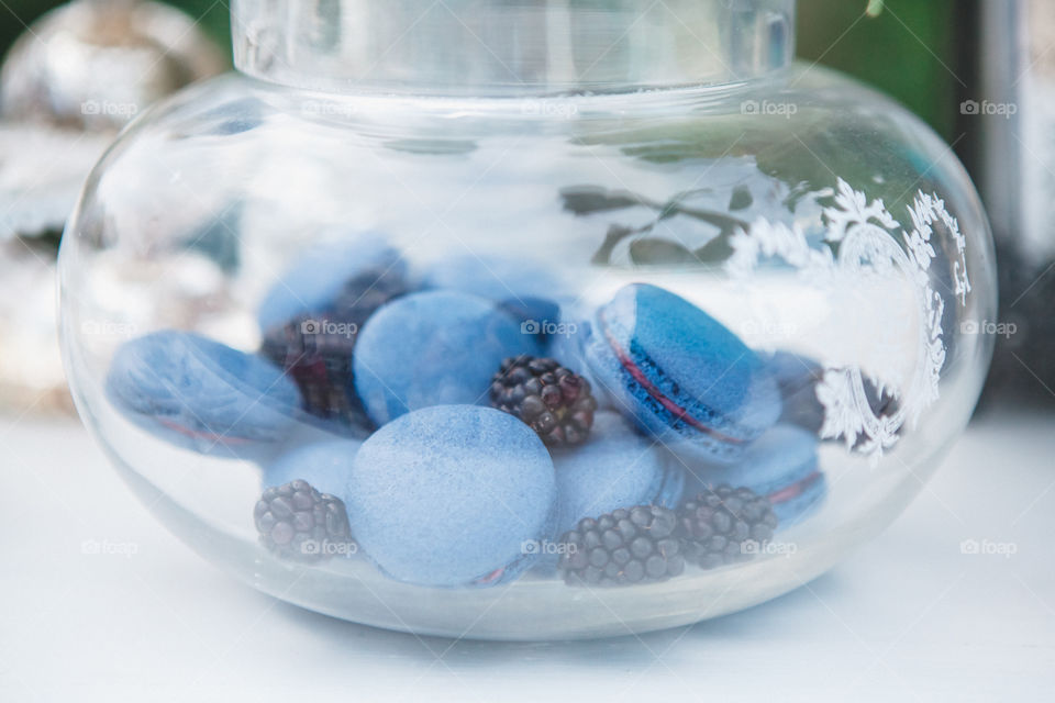 blue macaroons with dewberry