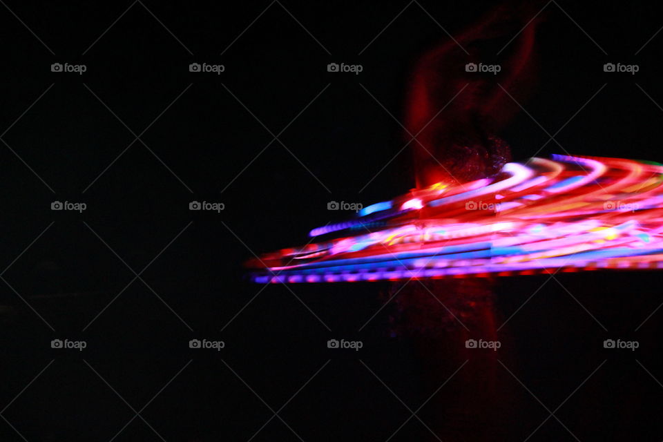 Dancing with hoola hoop lights circles