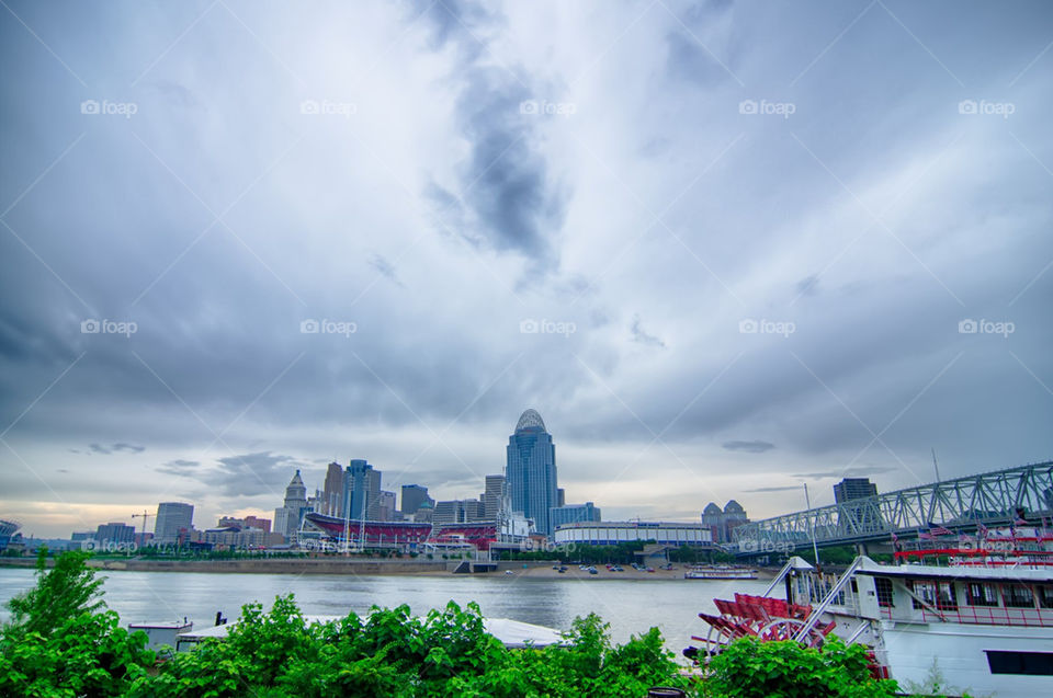 Cincinnati ohio city skyline