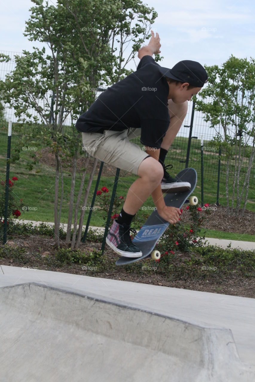 Getting it done on a REAL Skateboard. 