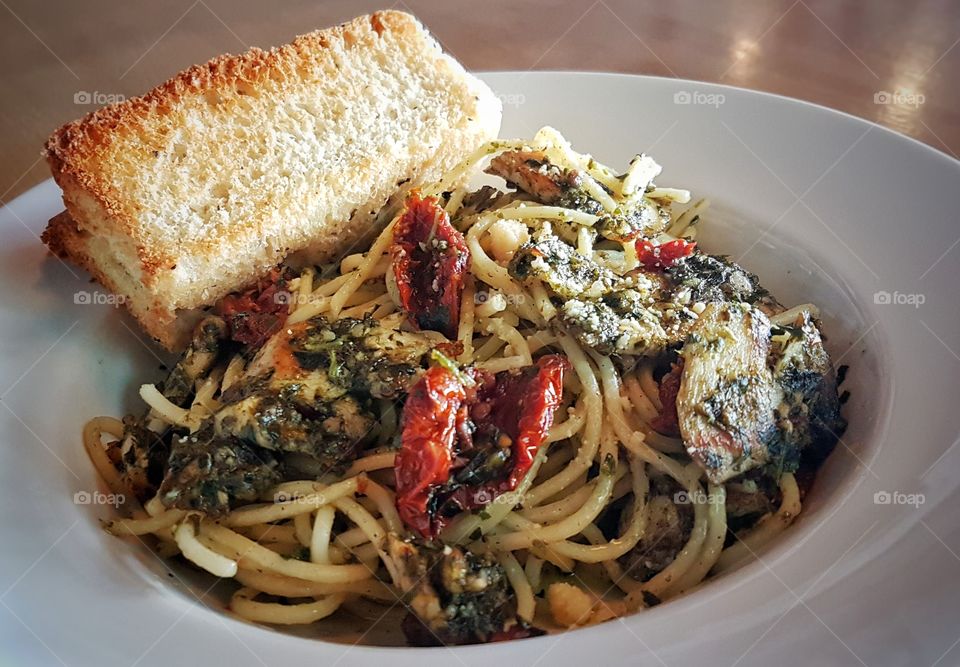 grilled chicken pesto